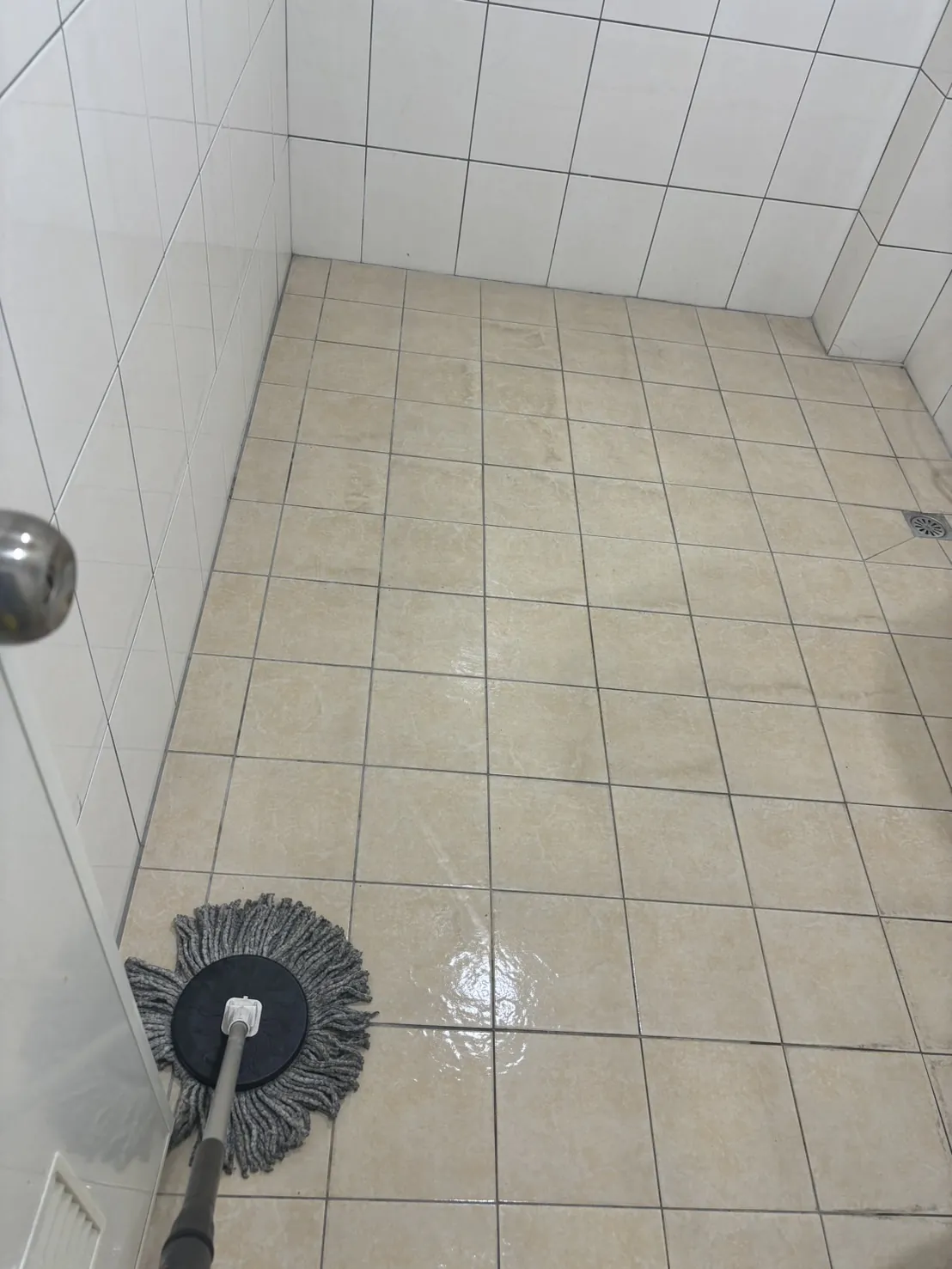 辦公室清潔 廁所地板打掃